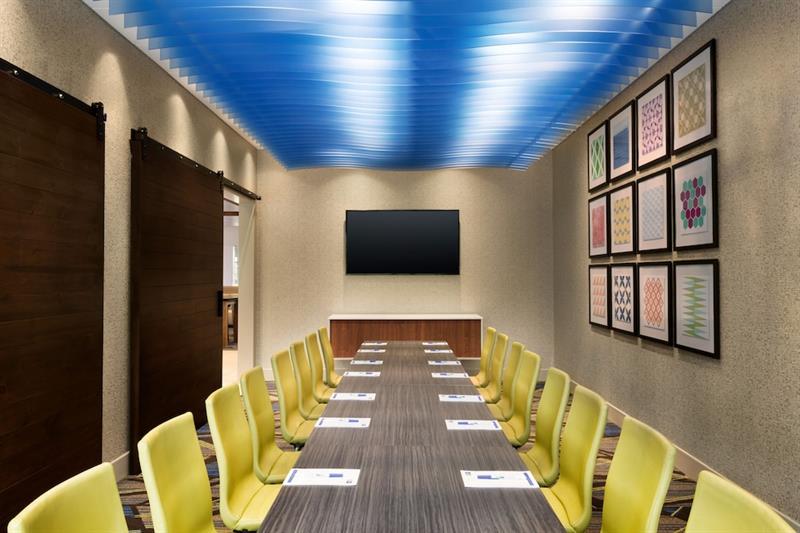 Holiday Inn Express & Suites - Painesville - Concord By Ihg Екстер'єр фото